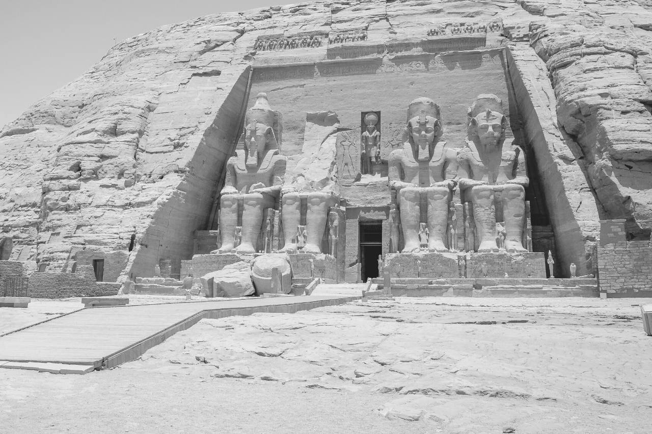 El gran templo de Ramsés II en Abu Simbel, Egipto