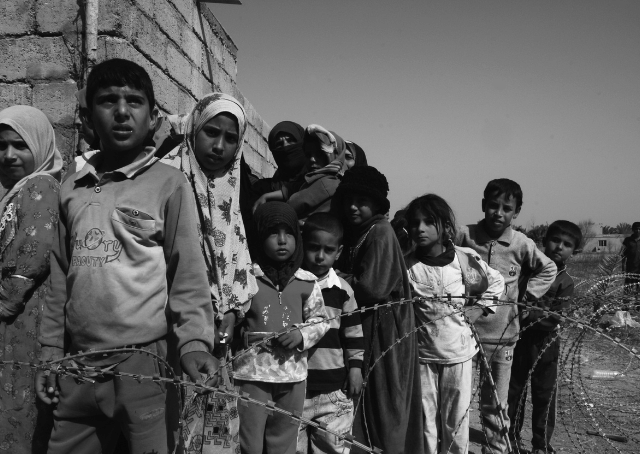 Niños iraquíes tras el surge