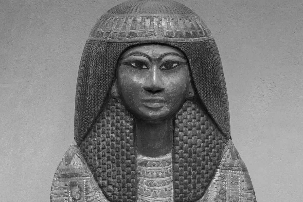 Khonsu: el dios de la luna y protector de los viajeros nocturnos