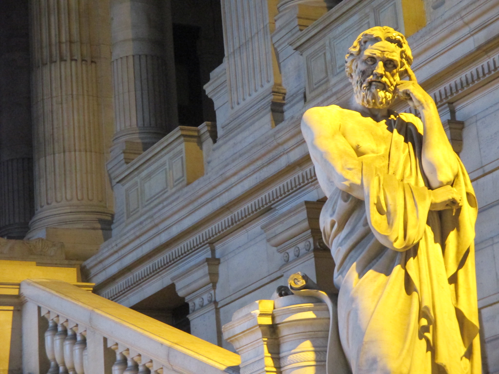 estatua de Licurgo Bruselas Bélgica