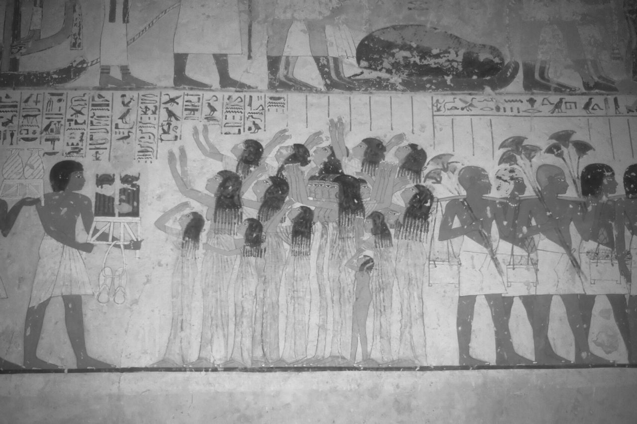 Pintura de una procesión fúnebre en una tumba del antiguo Egipto
