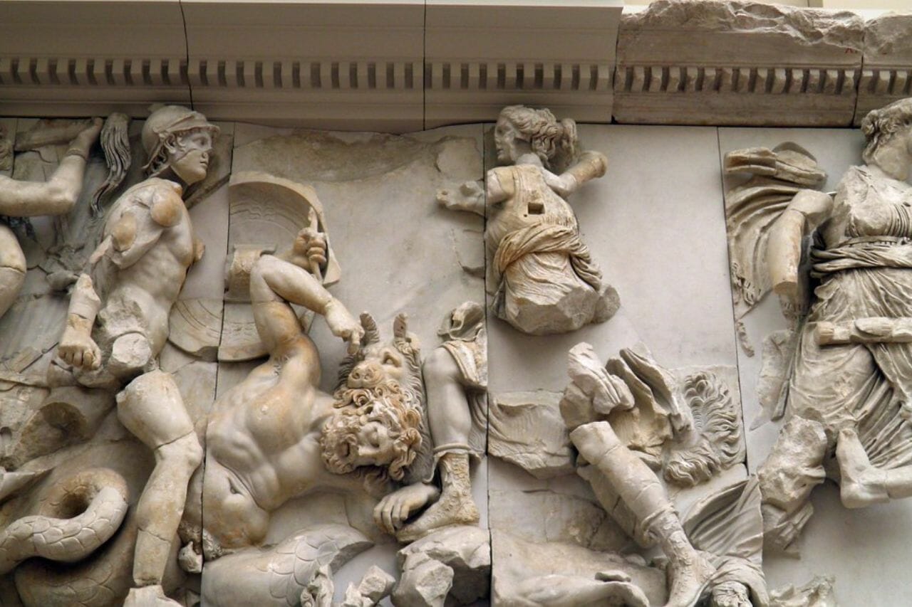 El mito de Porfirión, el rey de los gigantes que desafió a Zeus