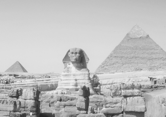 Esfinge y las pirámides de Giza monumentos del antiguo Egipto