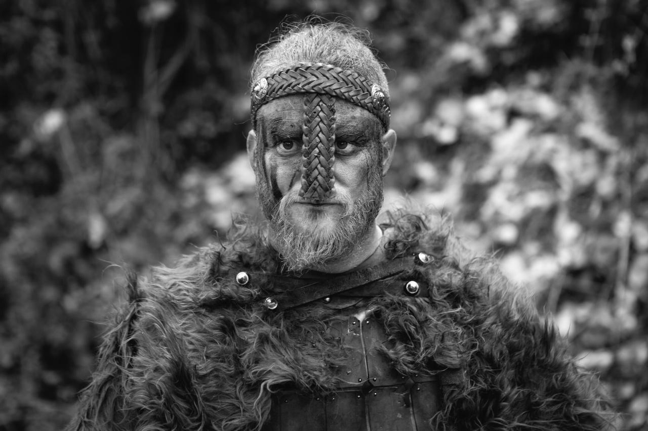 Pintura facial vikinga: decoraciones faciales en la cultura nórdica