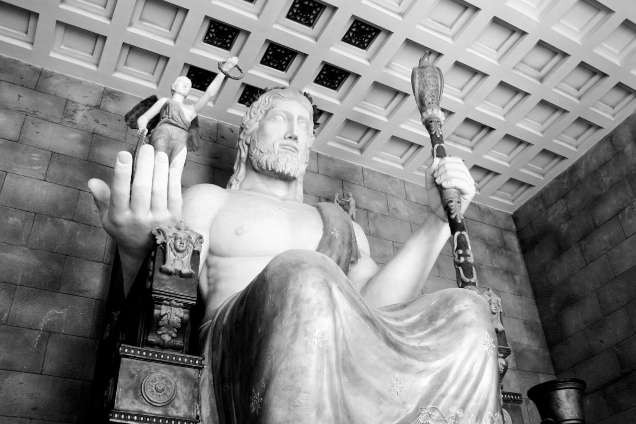 Zeus como gobernante supremo en la Edad de Plata
